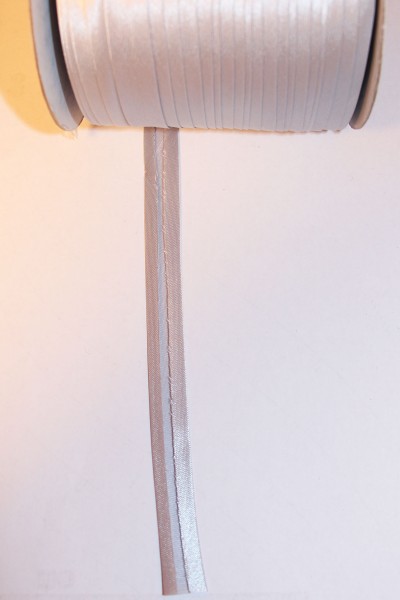 Satin-Schrägband 15mm gefalzt, silber